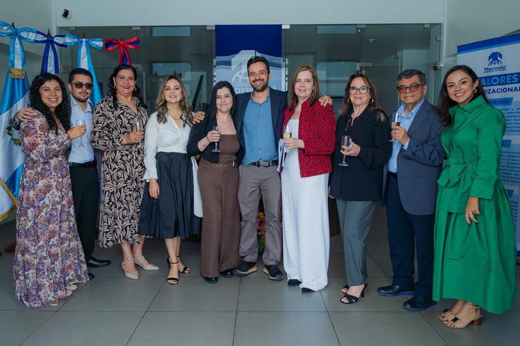 06 - Foto - Lanzamiento planta Pharmalat CAES